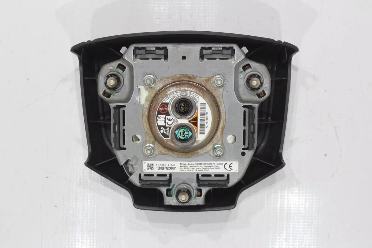 2023-2026 Toyota Sequoia Driver Steering Wheel Airbag oem