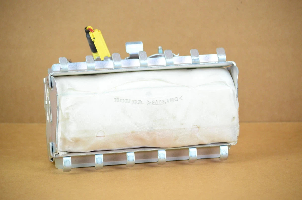 2014-2017 Honda Odyssey Passenger Side Dash Used Air Bag