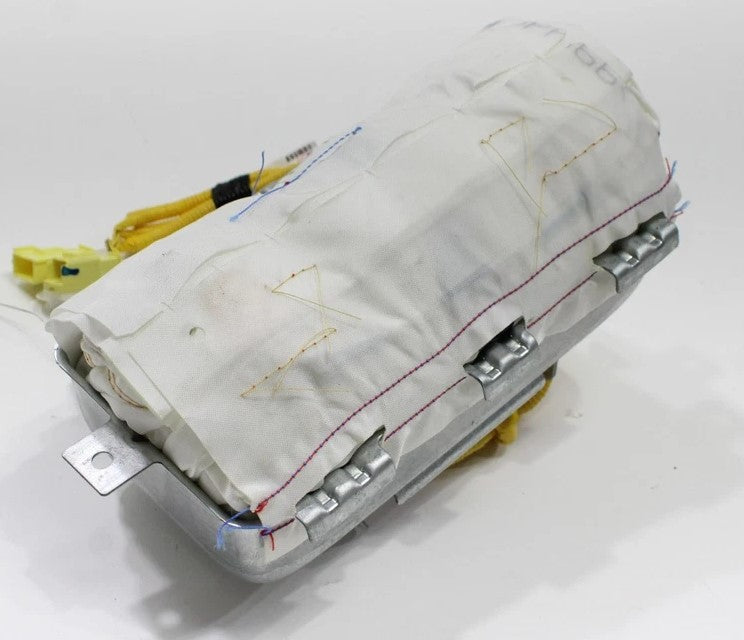 2021-2025 Toyota Sienna Passenger Side Dash Airbag Used