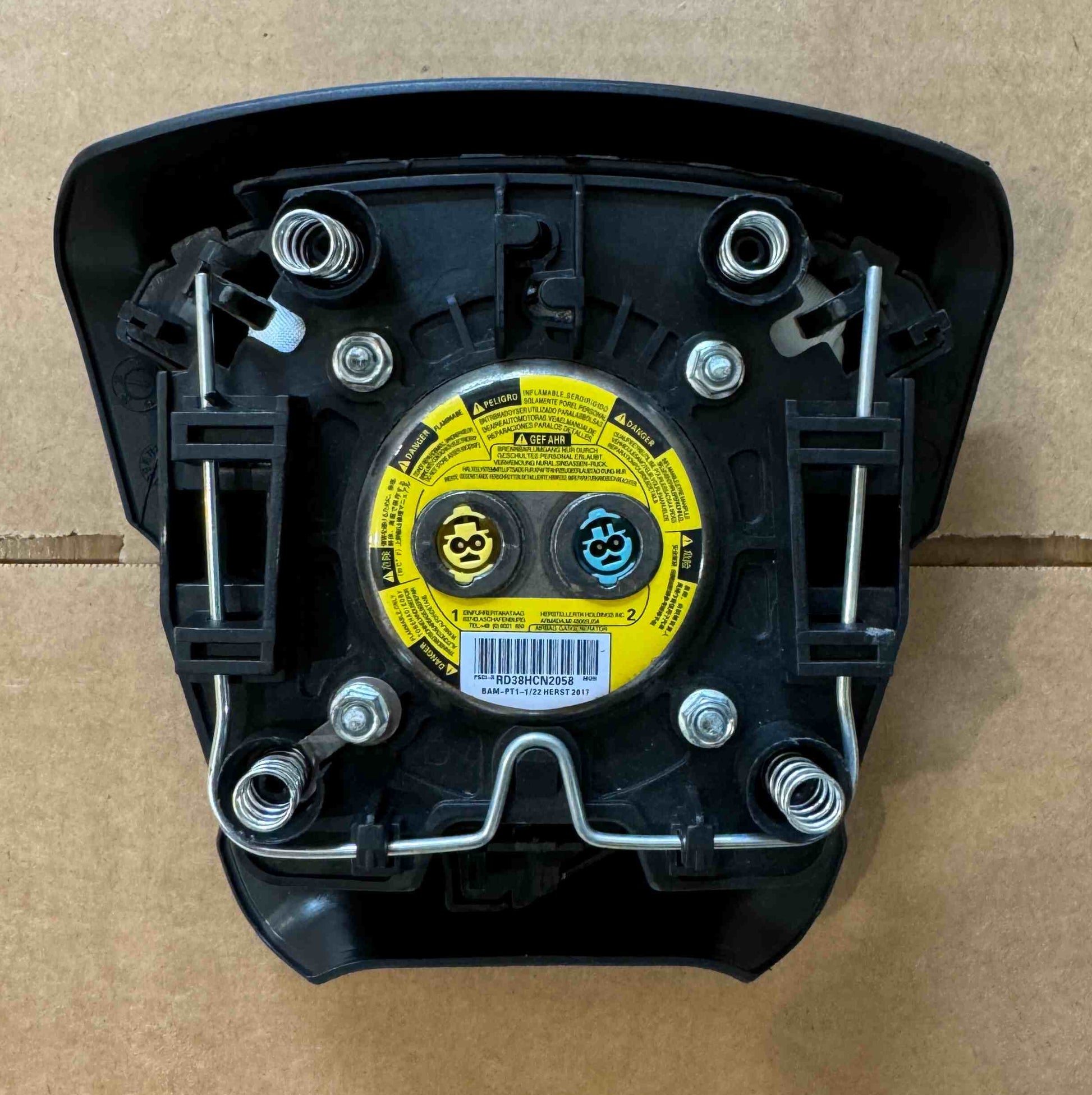 Chevy Silverado 2015-2019 Driver Wheel 1500 Airbag
