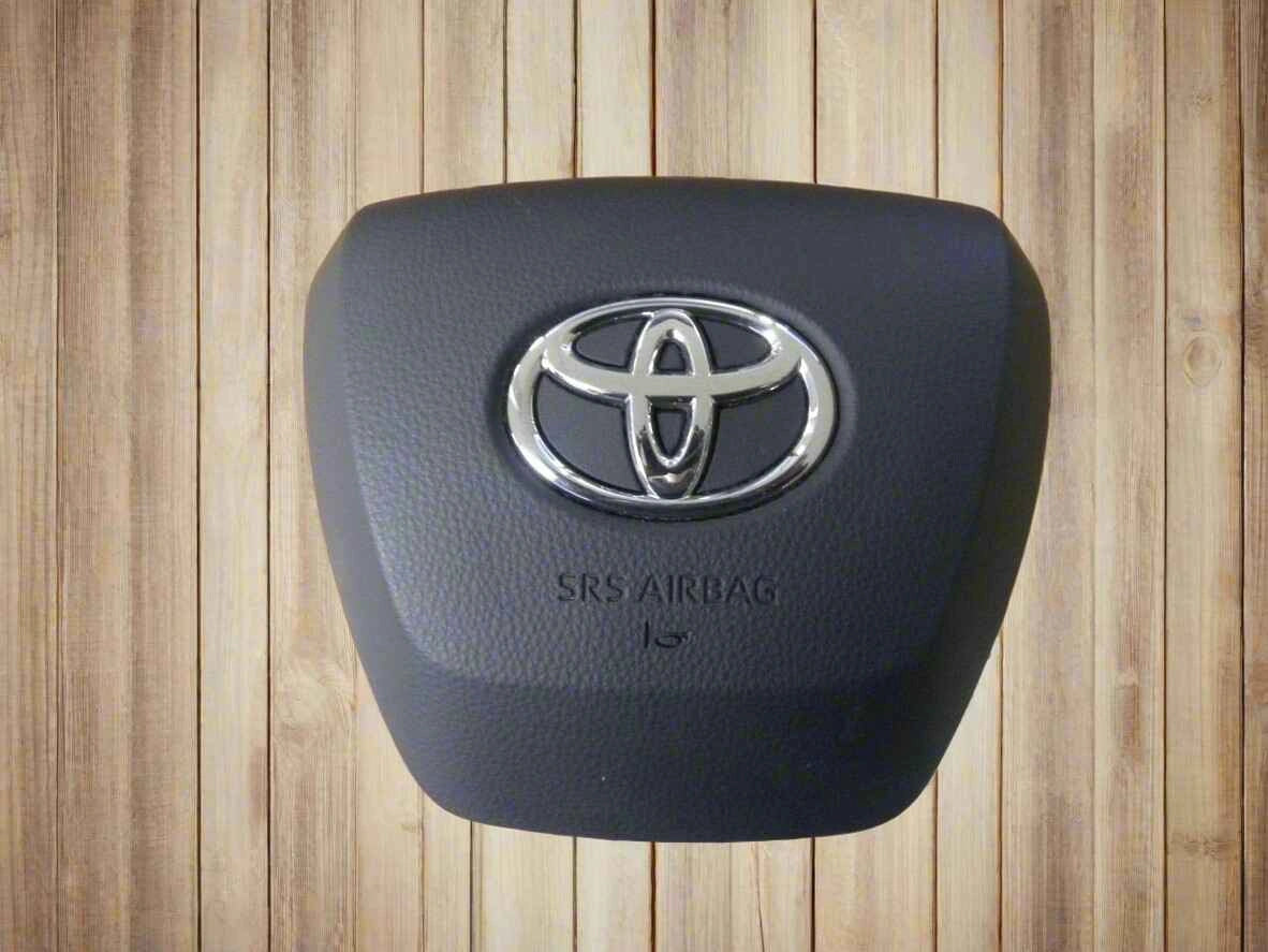 Toyota Highlander 2020-2025 Driver Steering Airbag Used OEM