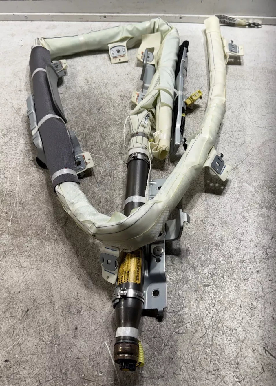 2014-2024 TOYOTA 4Runner Driver Side Roof Curtain OEM Airbag