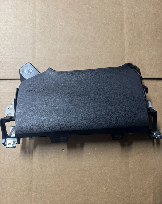 2020-2025 Toyota Highlander Driver Side Knee Airbag